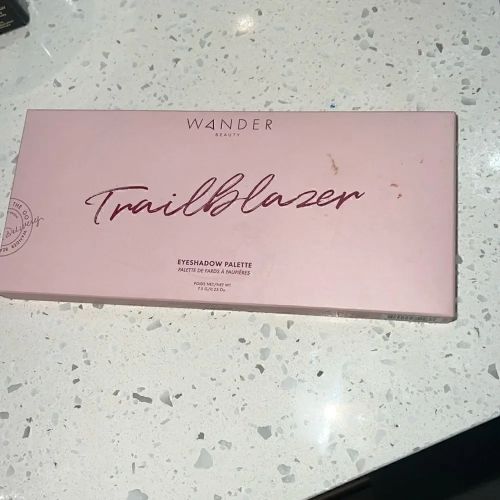 Wander Beauty Trailblazer Eyeshadow Palette- brand new in sealed box w 10 colors